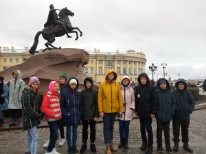 Уйские школьники побывали в г. Санкт - Петербурге