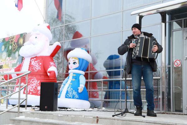 Уйчан поздравили с Рождеством