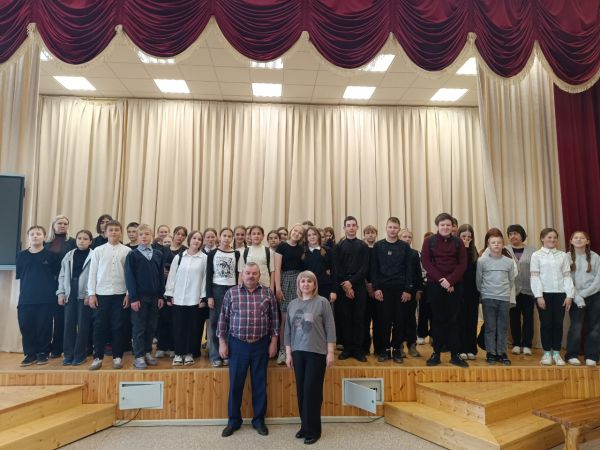 Полицейские побывали в Уйской средней школе