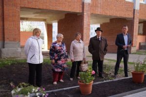 В Уйской школе открыли мемориальную доску Памяти