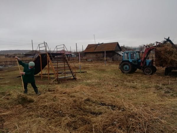 На улицах Белово навели чистоту и порядок