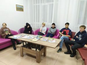 Студенты Уйского филиала посетили районную библиотеку