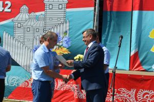 День Уйского района отметили на Яринском ипподроме