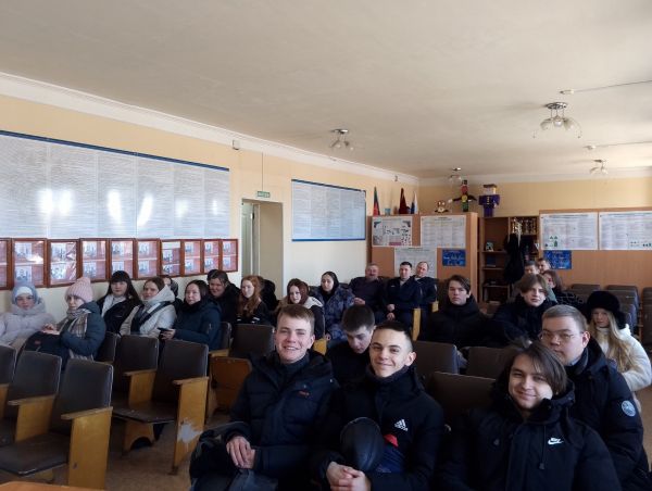 Полицейские Уйского района присоединились к акции &laquo;Студенческий десант&raquo;.