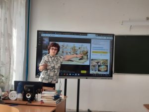 Для старшеклассников Ларинской школы состоялось мероприятие &laquo;От истории до современности&raquo;