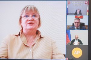 Жительница района задала вопрос по капремонту дороги Уйское-Вандышевка-Кумляк