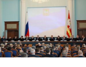 Губернатор Алексей Текслер потребовал от министерств выстроить работу с главами территорий