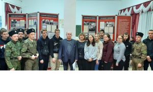 В Уйском филиале экспонируется Всероссийская выставка архивных документов