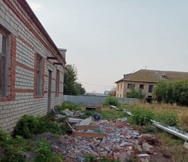 В Кидыше ремонтируют здание почты