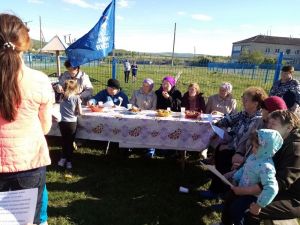 Ларинцы отпраздновали День соседей