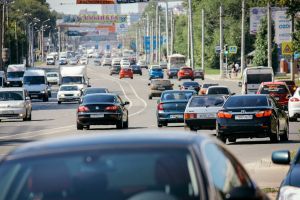 Алексей Текслер предложил снизить налог на транспорт