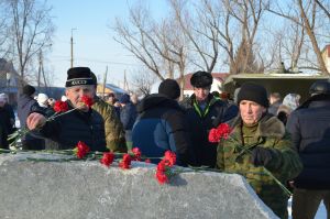В Уйском прошёл митинг, посвященный 36-ой годовщине вывода советских войск из Афганистана