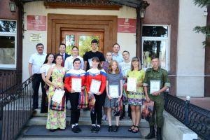 В Уйском районе наградили молодых активистов