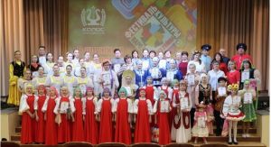В Уйском ДК &laquo;Колос&raquo; состоялся районный фестиваль &laquo;В дружном хороводе&raquo;