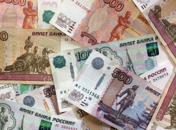 В Челябинской области выплачивают пособия к учебному году