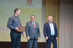 В Уйском чествовали передовиков сельского хозяйства