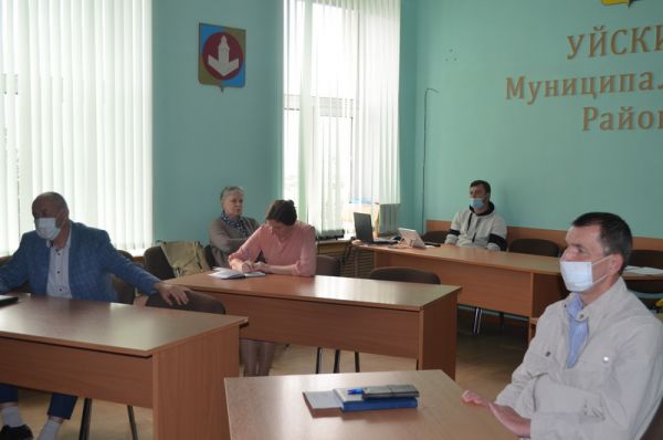 В Уйском прошло заседание рабочей группы по строительству нового жилого посёлка