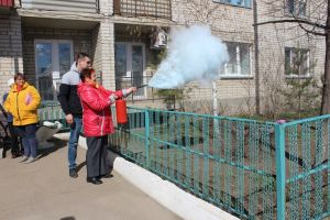 В Уйском комплексном центре прошло занятие по пожарной безопасности