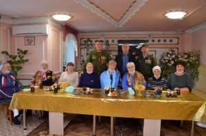 В Уйском комплексном центре прошел концерт для матерей солдат, погибших в &laquo;горячих&raquo; точках