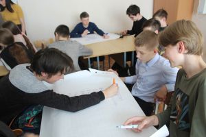 Уйские добровольцы провели деловую игру &laquo;Прокачай в себе волонтёра&raquo;