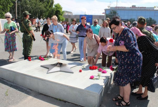 Сегодня в Уйском прошел митинг, посвященный Дню памяти и скорби &mdash; 22 июня