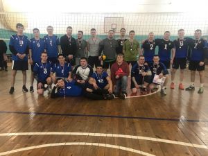 В Уйском прошел рождественский турнир по волейболу