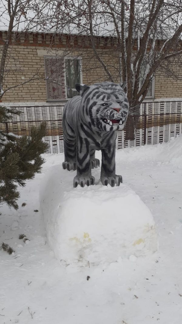 Житель Аминево смастерил символ 2022 года &ndash; тигра