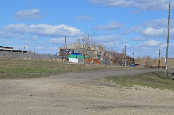 В Зерновом заканчивают отсыпку дорог