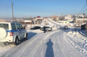 В Уйском столкнулись два отечественных авто