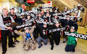 Хоккеистов из Белово пригласил на свой матч клуб «Трактор»