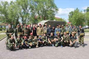 В Уйском юноши прошли испытание на прочность