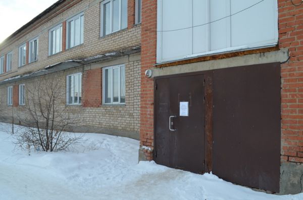 В Уйской ЦРБ начался ремонт хирургического отделения