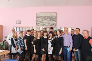 В Мирном молодежь обсудила развитие Соколовского поселения