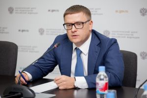 Алексей Текслер поставил задачу о подготовке молодых врачей