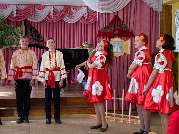 В Уйском ДШИ прошел праздник Егорий Вешний