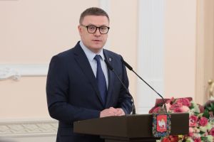Губернатор Алексей Текслер вручил государственные и региональные награды