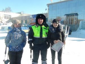 В Уйском районе сотрудники ДПС задержали 2 подростков, которые управляли автомобилями
