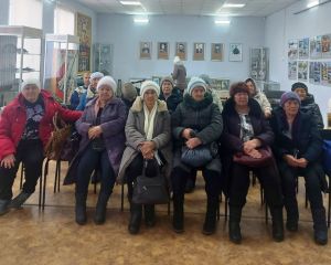 Ветераны УКЦСОН побывали на вечере &laquo;Эпоха СССР&raquo;