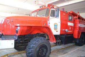 Возле Мирного загорелся мусор