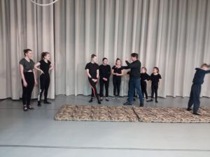 В Уйском ДК прошел мастер &ndash; класс для цирковых артистов