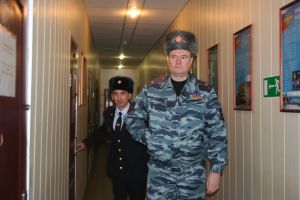 Уйских полицейских навестил начальник ГУ МВД по Челябинской области
