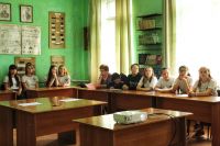 Учащиеся Мирненской школы посетили форум 
