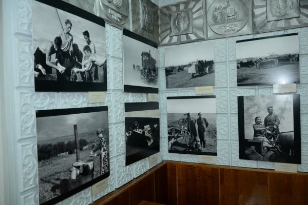 В Уйском музее открылась новая фотовыставка
