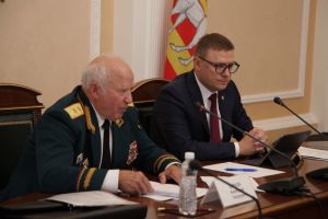 Глава региона Алексей Текслер встретился с южноуральскими ветеранами
