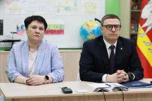 Президенту РФ в ходе совещания показали школу г. Миасса после капремонта