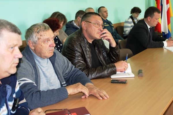 В Уйском идет подготовка к Дню Великой Победы
