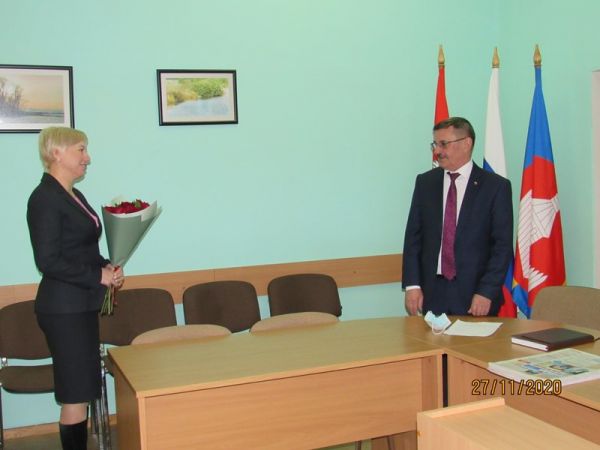 На новый срок избран действующий глава Вениамин Владельщиков