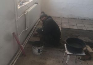 В Уйском в строящейся мечети завершили штукатурные работы