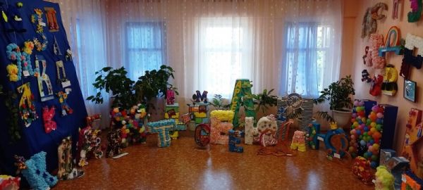 В Доме народного творчества экспонируются творческие выставки