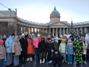 Школьники из Уйского побывали в Санкт-Петербурге